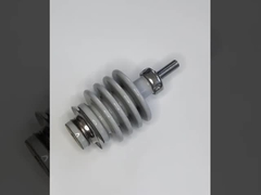 عازل البوشينغ HV القياسي IEC لموقفات التوترات 20KV لون بني بدون فلانج